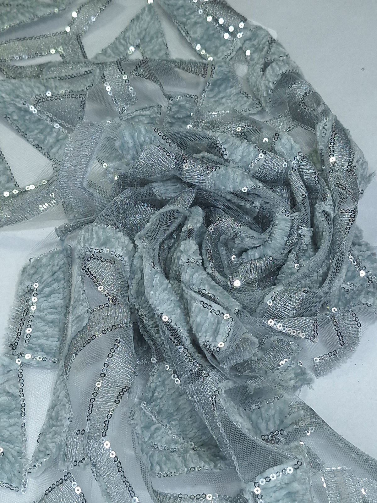 Tul bordado color gris A892 — Palacio Glamour