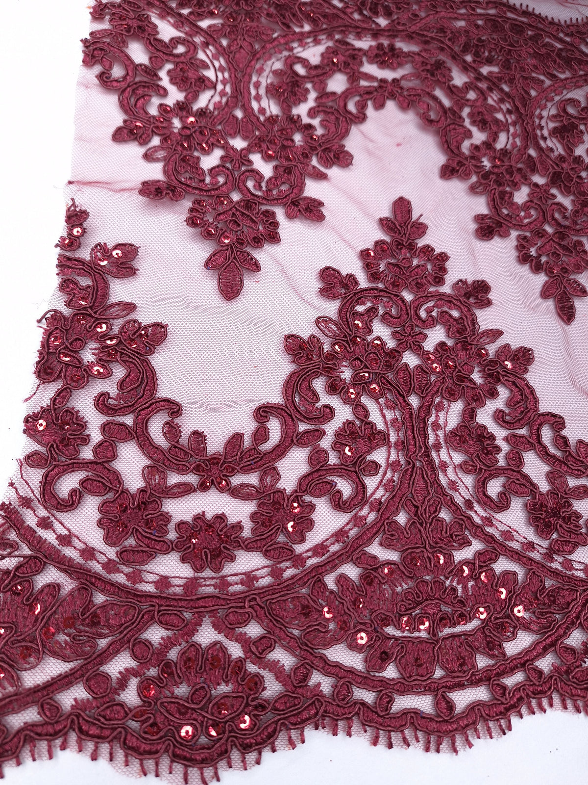 Tul bordado color vino H130 — Palacio Glamour