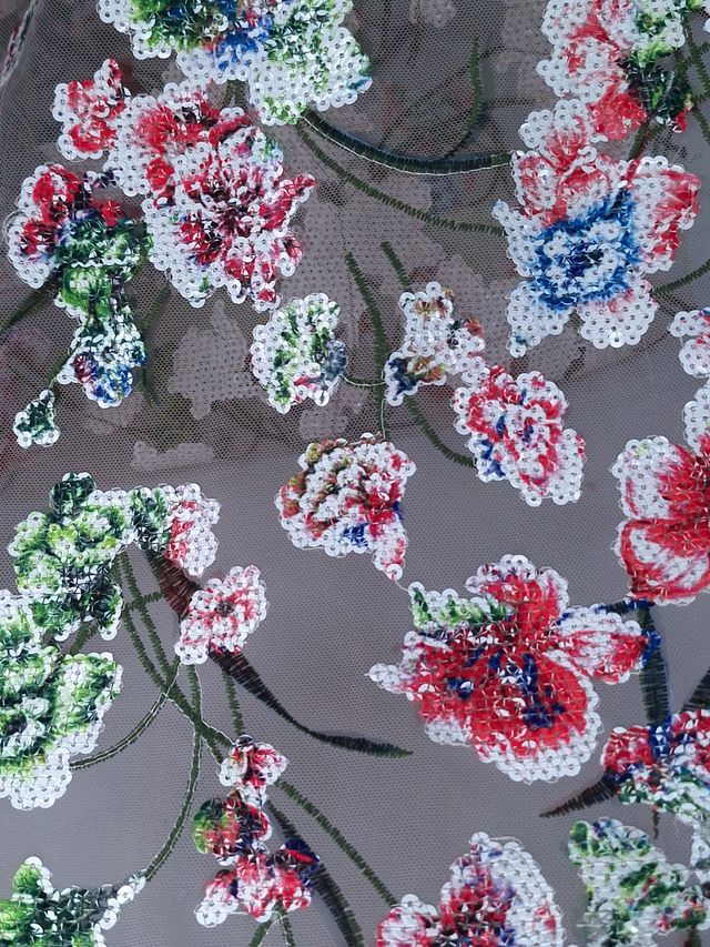 Tul bordado Con Flores de Lentejuela Color Coral A671 — Palacio Glamour