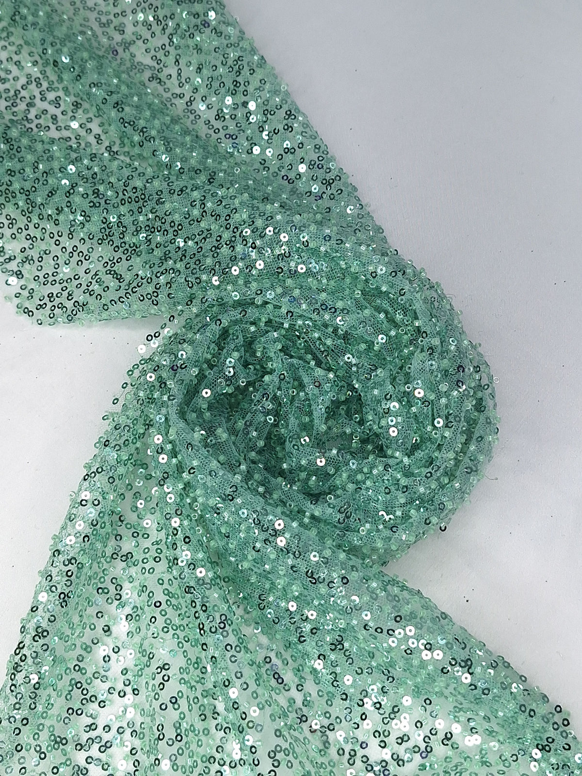 Tul bordado color Aqua A979 — Palacio Glamour