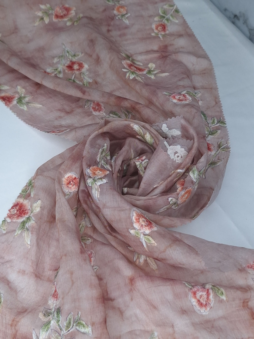 Tul bordado color palo de rosa H184 — Palacio Glamour