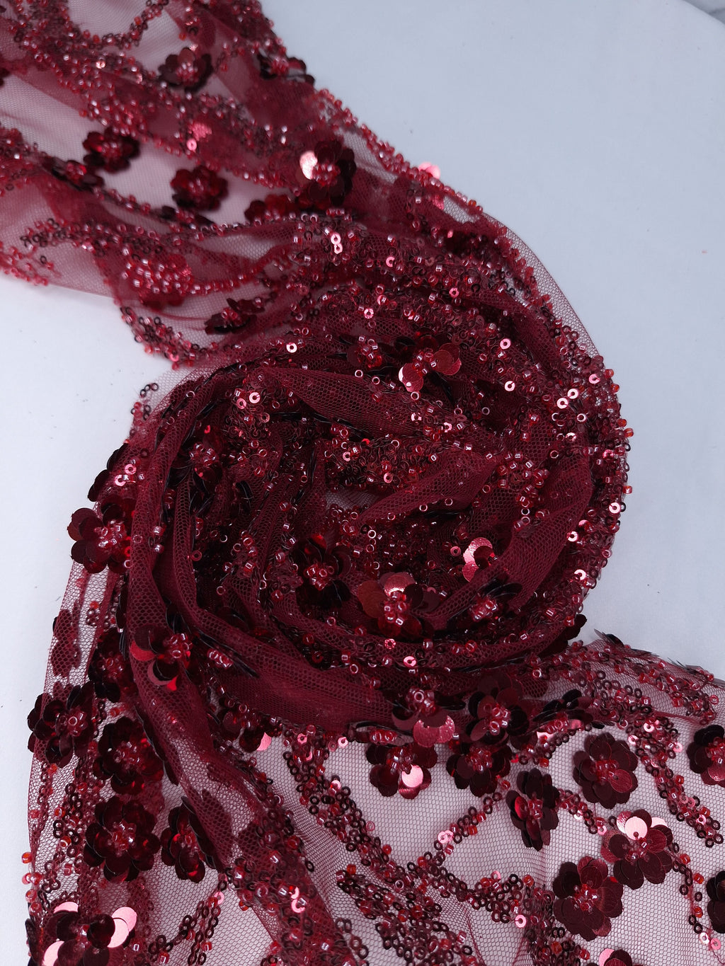 Tul bordado color vino H091 — Palacio Glamour