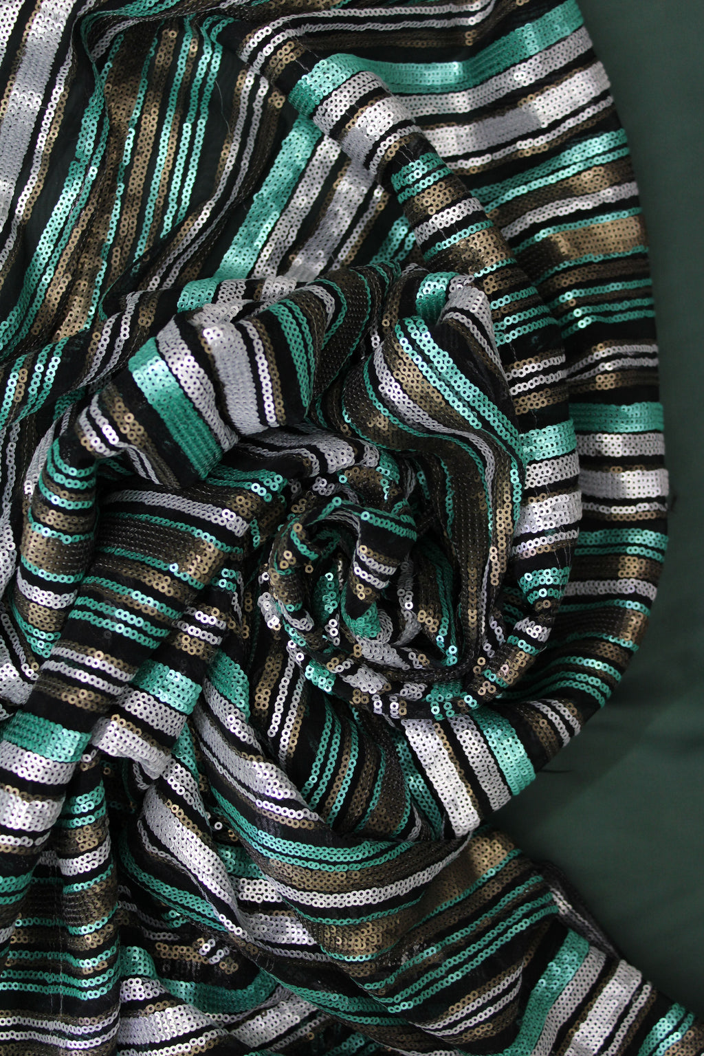 Tul bordado color verde A666 — Palacio Glamour