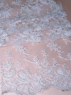 Tul bordado color hueso A884 — Palacio Glamour
