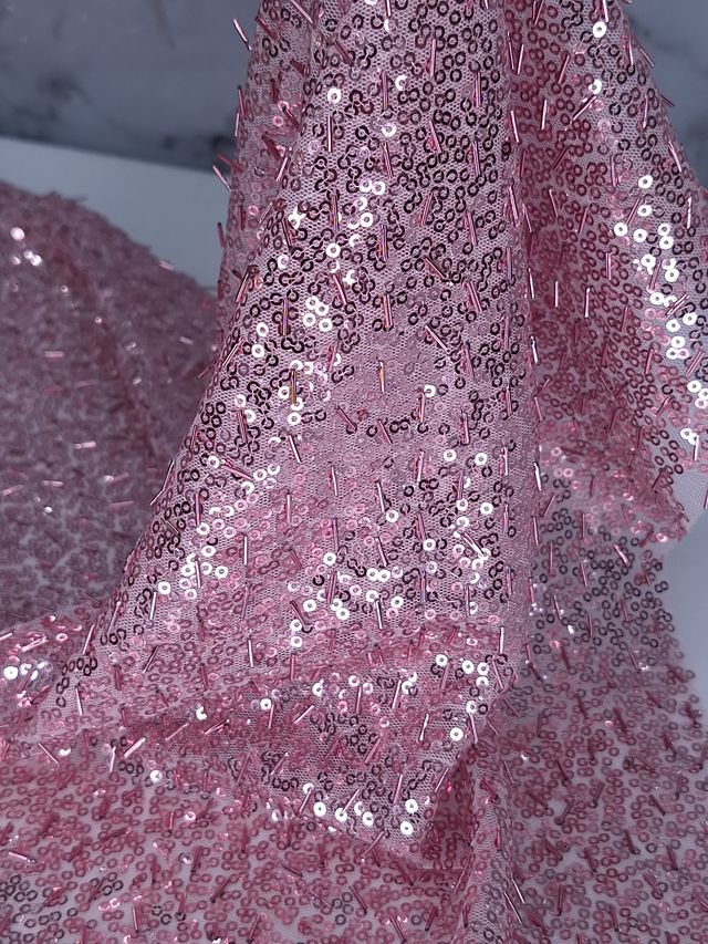 Tul bordado color rosa H093 — Palacio Glamour