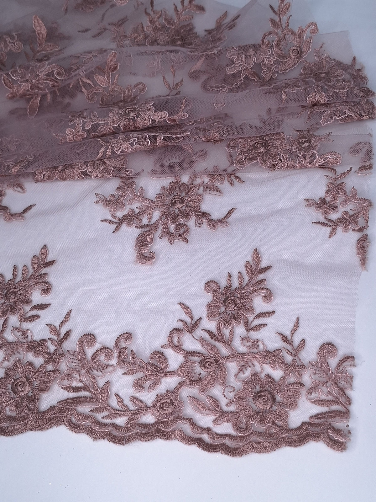 Tul bordado color palo de rosa A926, para vestidos de noche de boda y de XV años — Palacio Glamour
